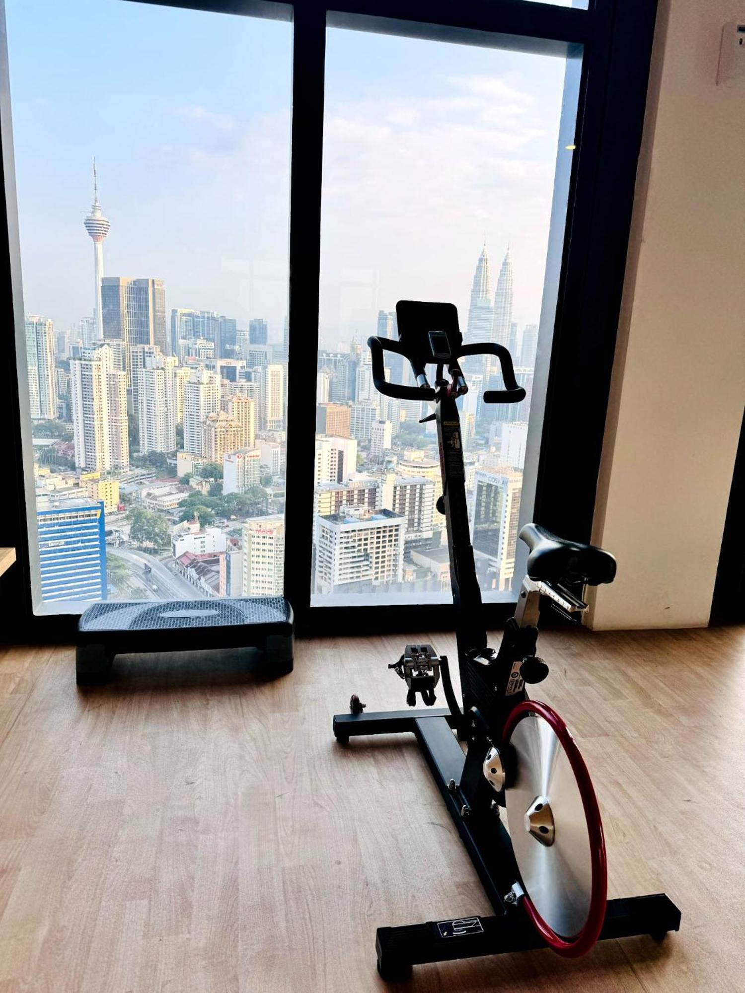 Lucantia Serviced Suites Kuala Lumpur Exterior foto