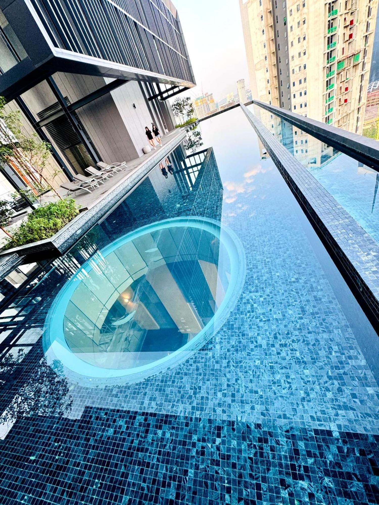 Lucantia Serviced Suites Kuala Lumpur Exterior foto